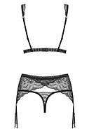 Seductive lingerie set, lace, intricate pattern
